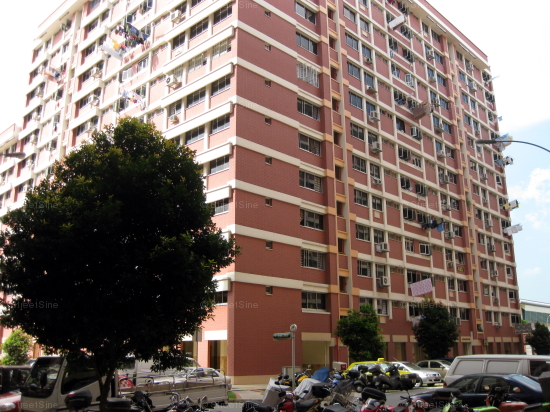 Hougang Avenue 8 thumbnail photo